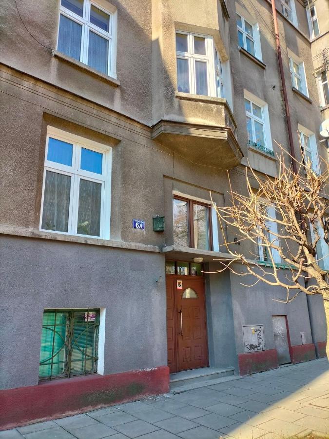 Uroczy Apartament W Centrum Krakowa Exterior foto